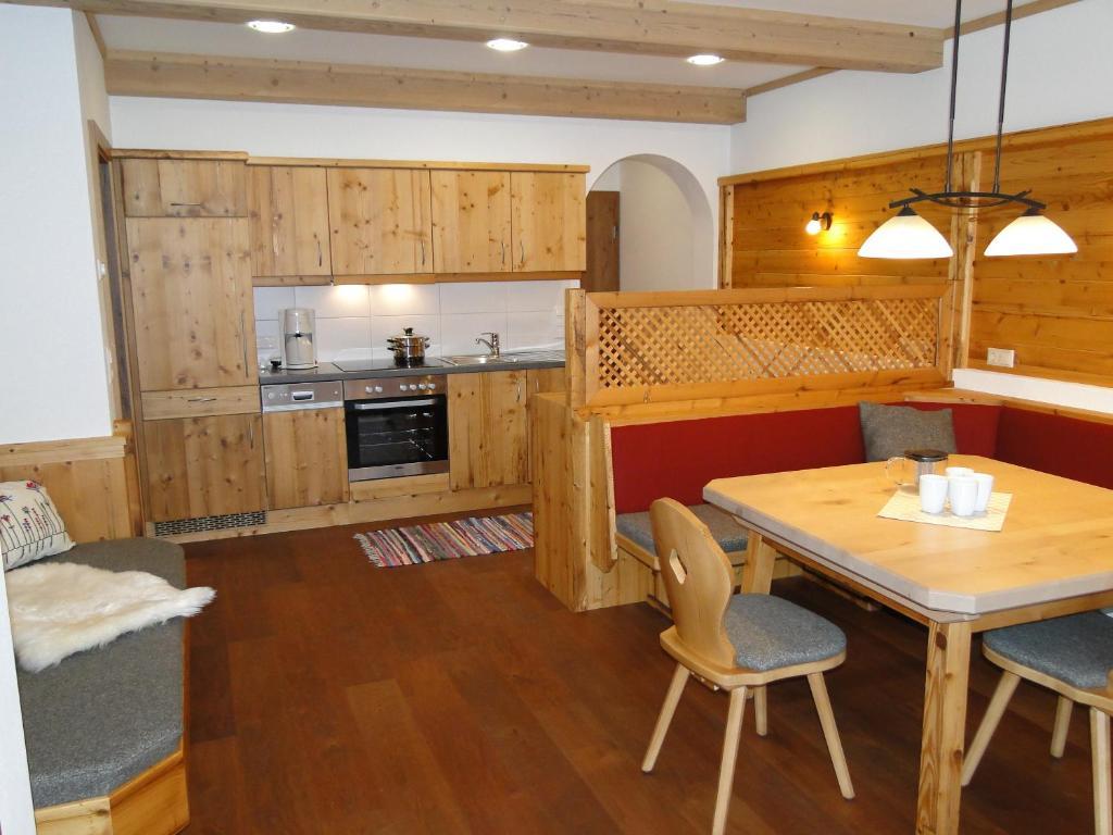Appartement Gipfelsturm Haus im Ennstal Δωμάτιο φωτογραφία